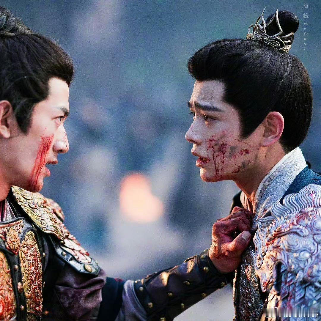 丁禹兮山河枕演技 丁禹兮在《山河枕》里的演技真是越来越有层次，尤其是在那场狱前下