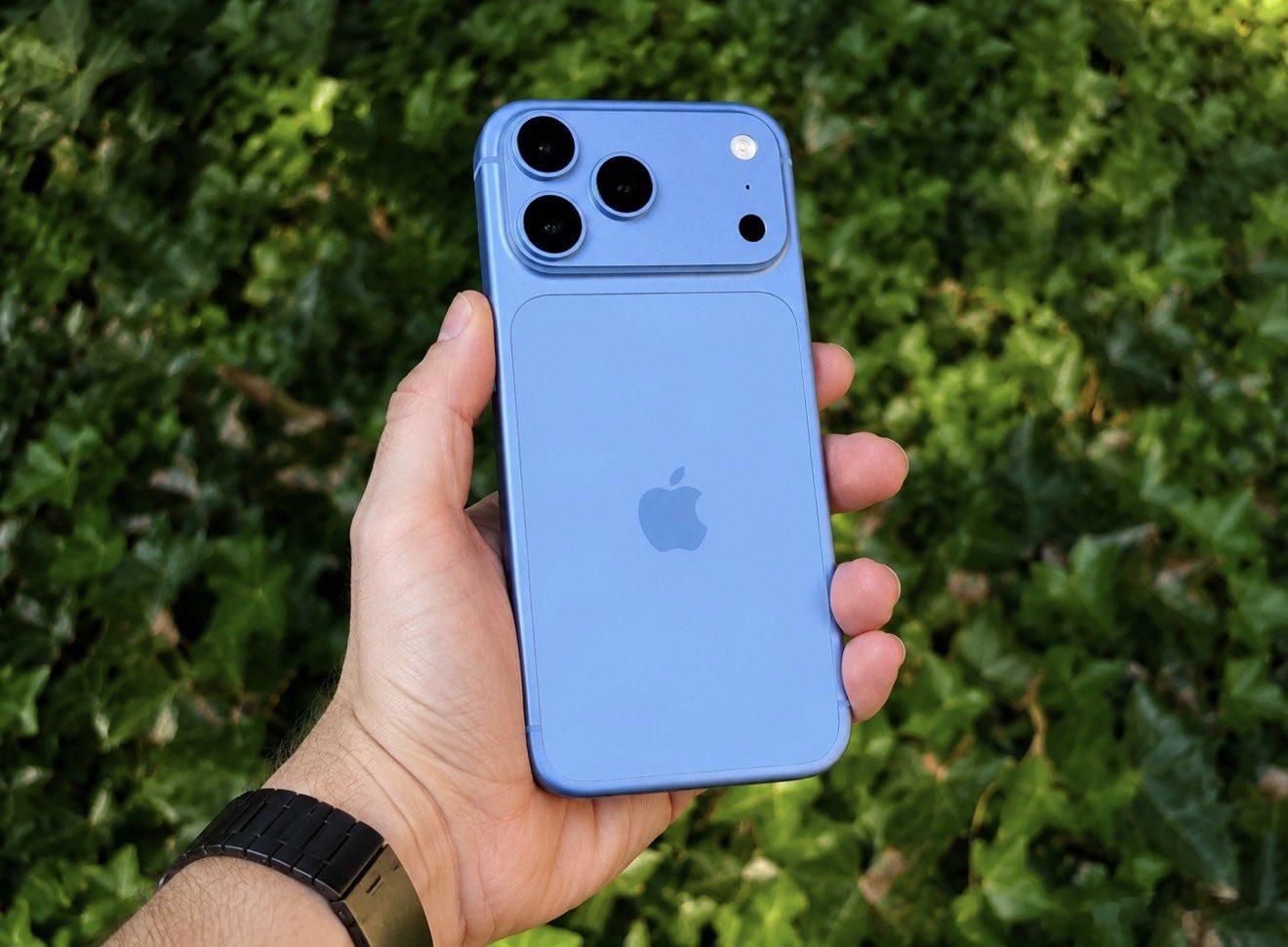 据说 iPhone 18 Pro 这次升级力度还算可以的，核心是三块更新。iPh