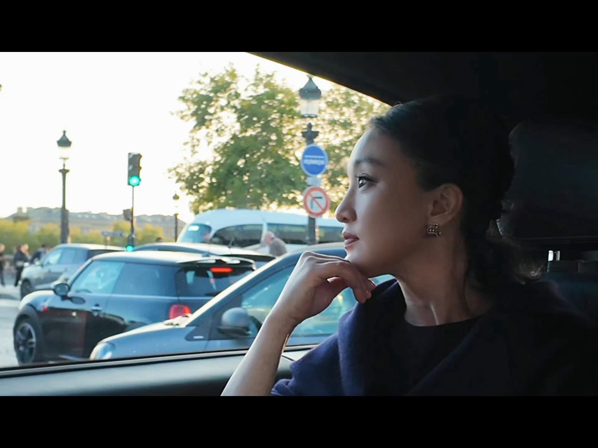 周迅Live 图里的巴黎秋日迷梦🍂✨ ​​​