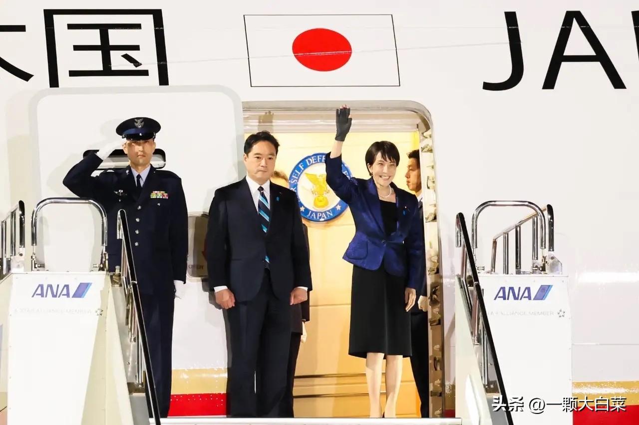 高市早苗正式开启访美行程了，在去见特朗普的路上，她终于发文说起了日本的石油危机问