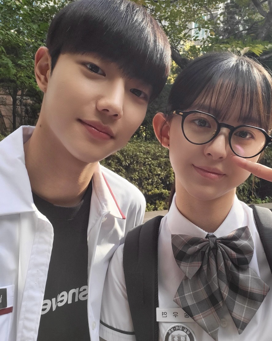 灵指 宇妍基正自拍啊啊啊！！！！！ 