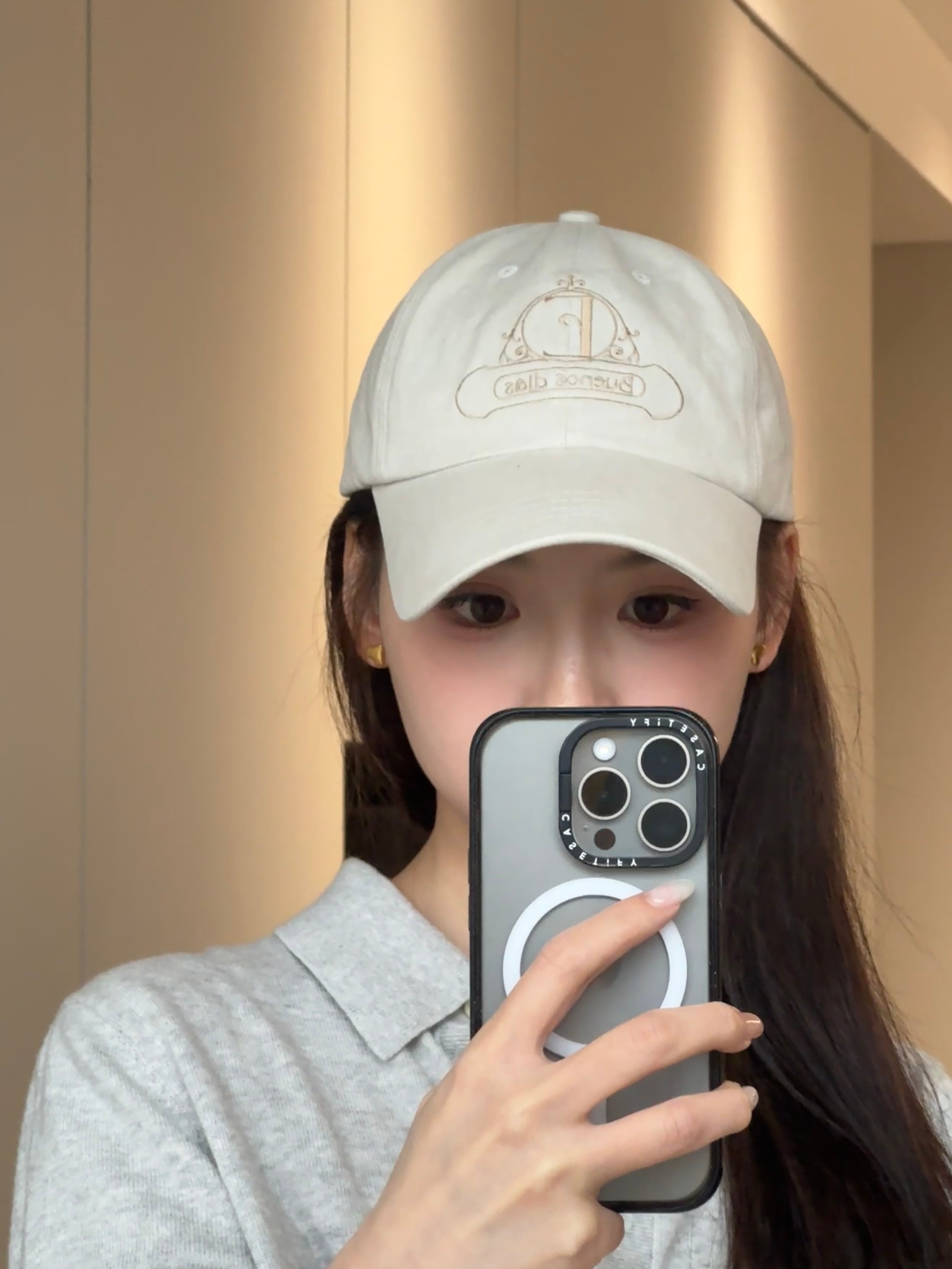 最近是奇迹暖暖本人！🫣🧥👗🩴👚👟大家假期快乐呀！😚😚😚 ​​​