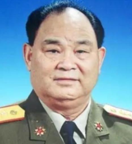 1992年3月，成都军区司令张太恒到北京开会，这时中央军委秘书长杨白冰告诉张太恒