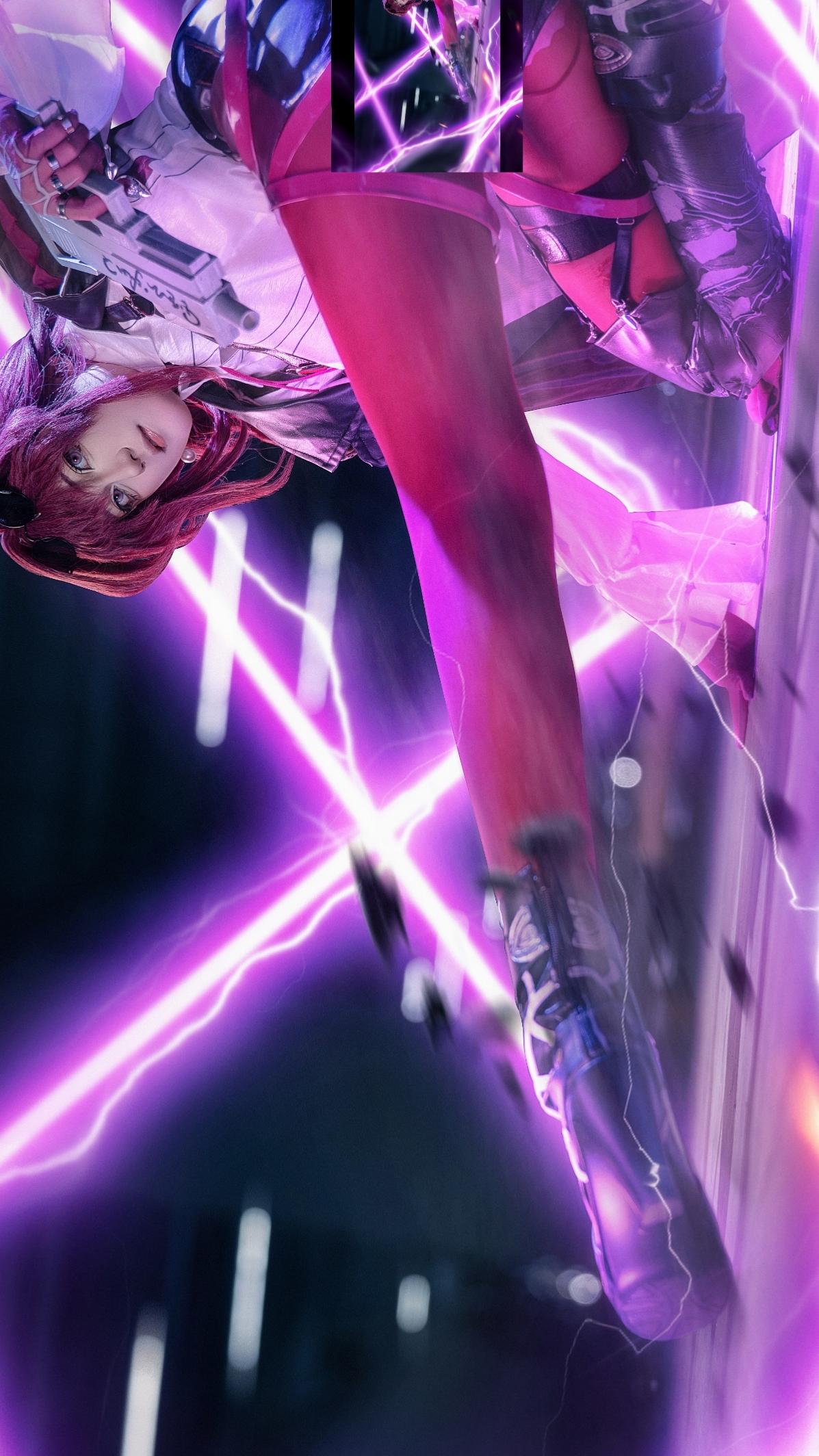 二次元 卡芙卡cos cos 场照 萤火虫自由行