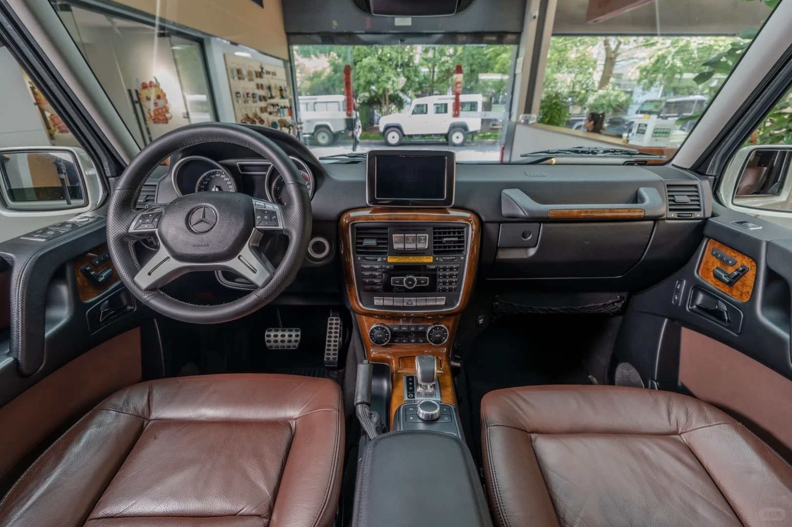 好车分享 Mercedes-Benz G500，换了G55的五幅宽边复古轮毂之后