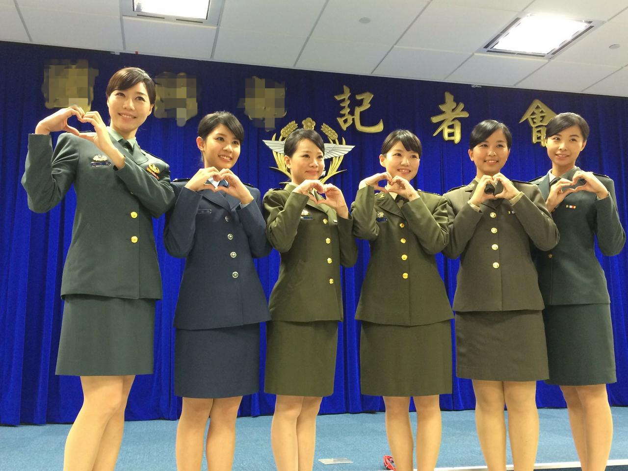 台军志愿役近几年流失严重，但女军官比例却不断持续上升。据台防务部门数据显示，16