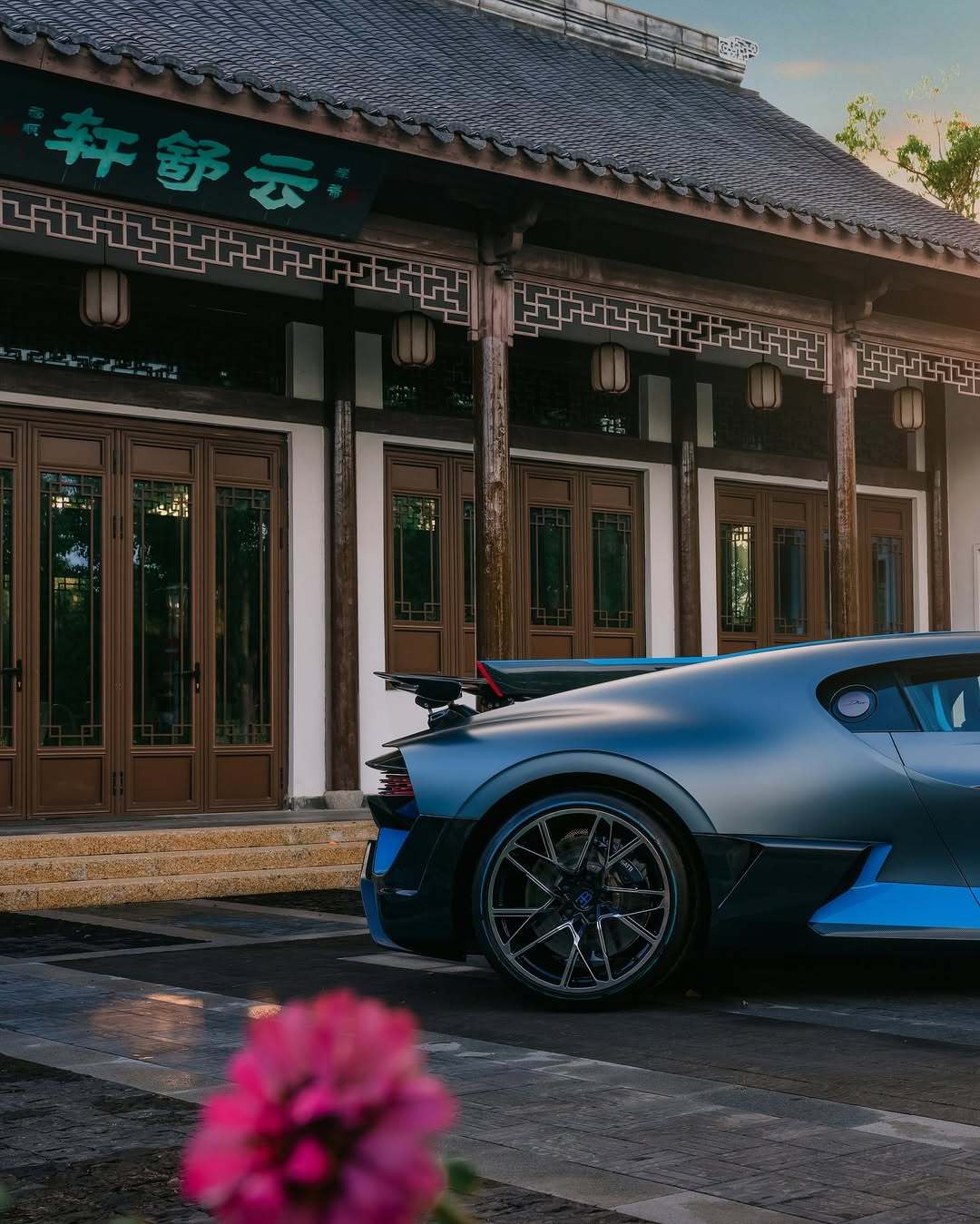 改车吧 BUGATTI DIVO 