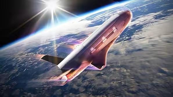 近日，美国知名天体物理学家公开披露一项重磅发现：中国可重复使用航天器（外界称神龙