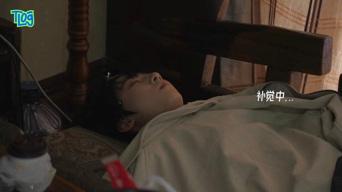 诶呦宝宝૮₍ɵ̷﹏ɵ̷̥̥᷅₎ა累坏了吧 