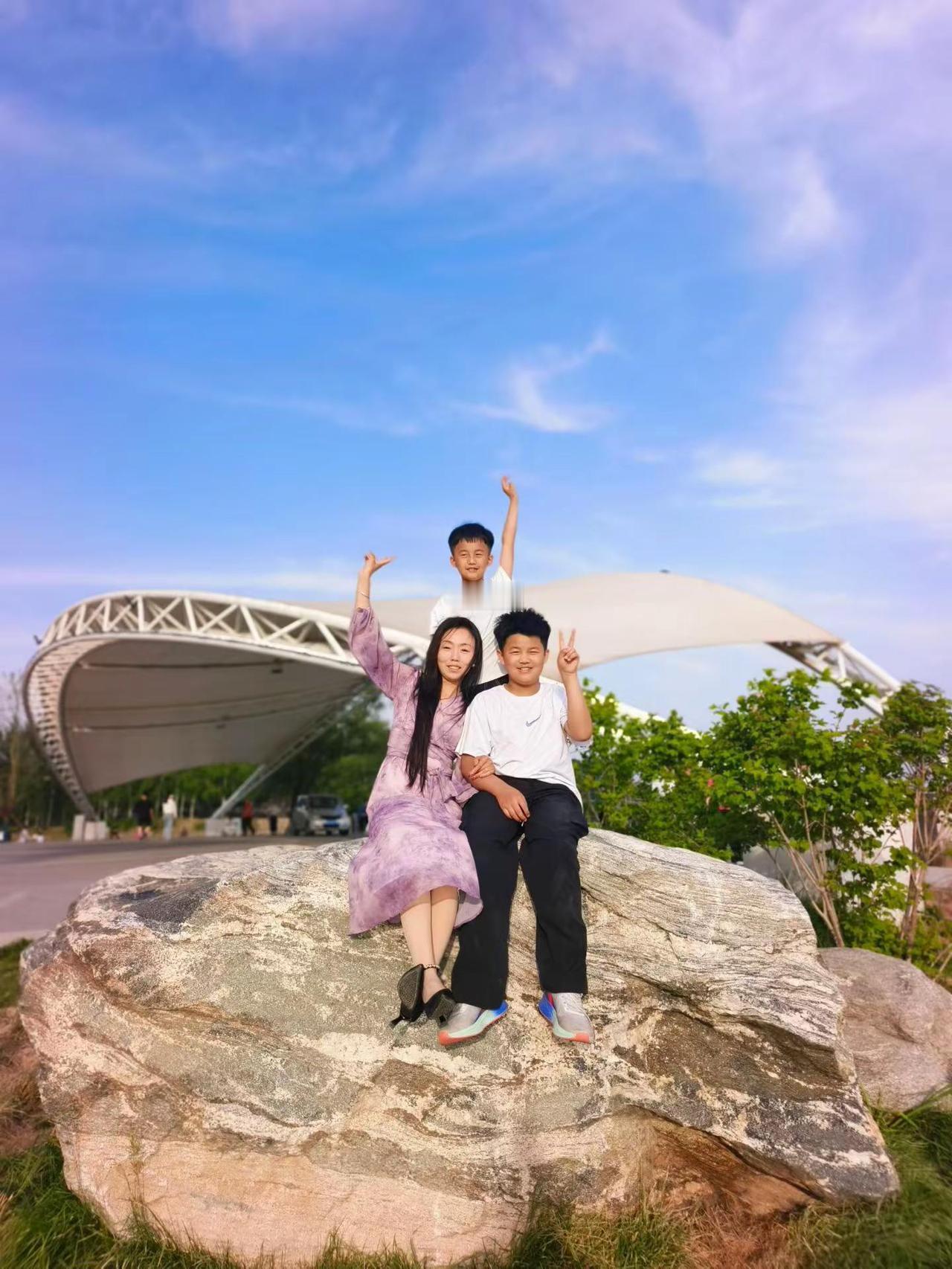 以后不用攒彩礼了该吃吃，该喝喝养闺女的说了俩儿子的不嫁公婆活着的不嫁没有留财产的