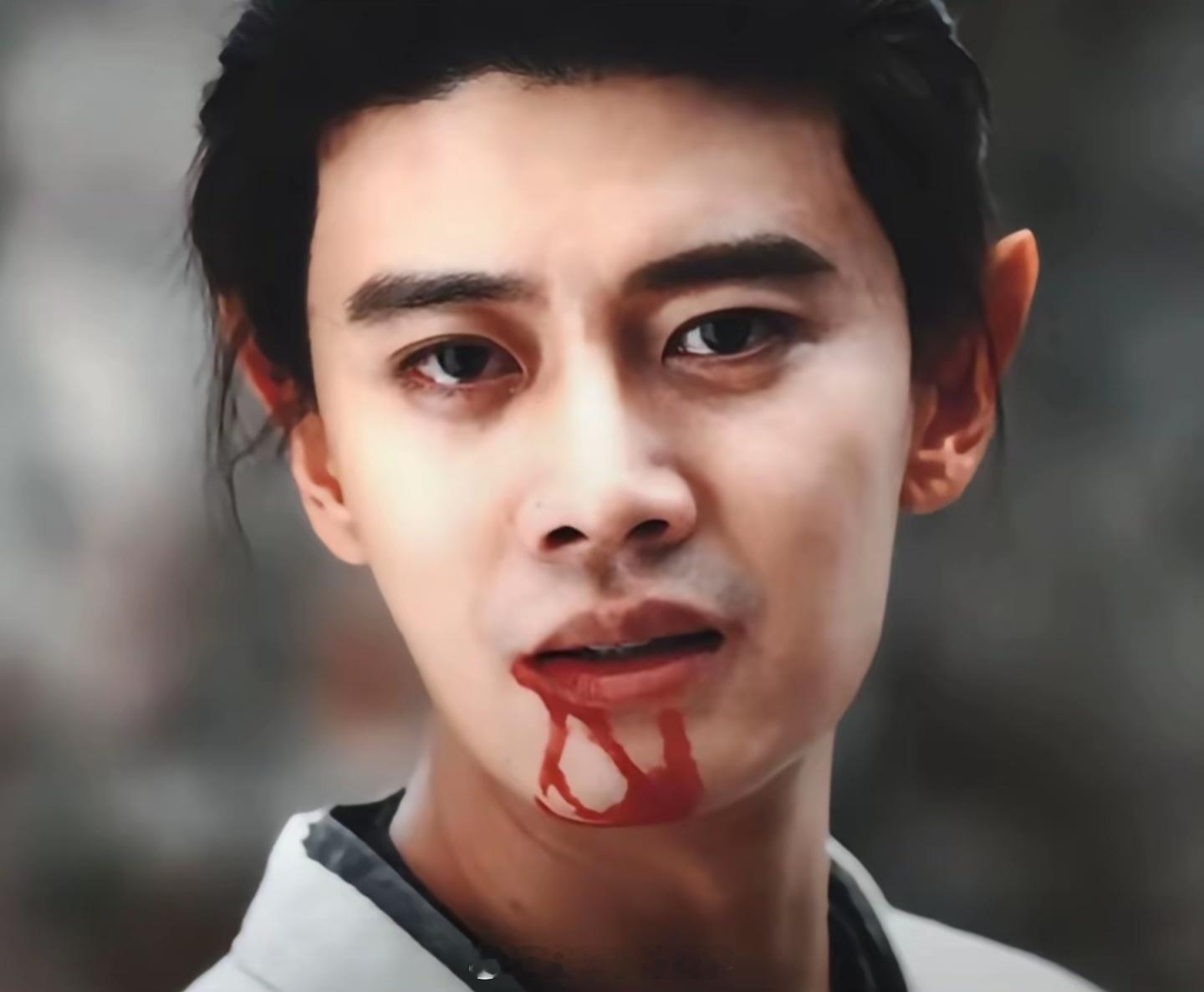 去搜索这一个，看到了一条评论:“在他们无限接近幸福的时候，有人篡改了他们的结局…