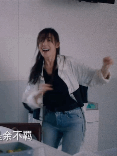 什么样的女生有魅力?一定是经常运动的关系，张天爱总是很有生命力的样子！张天爱 运