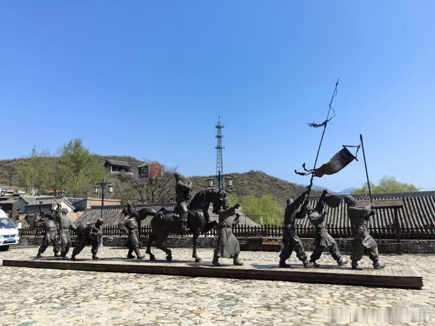 生活手记好的感情，大抵就是“心有灵犀，无需多言”。不必费尽口舌解释情绪，一个眼神