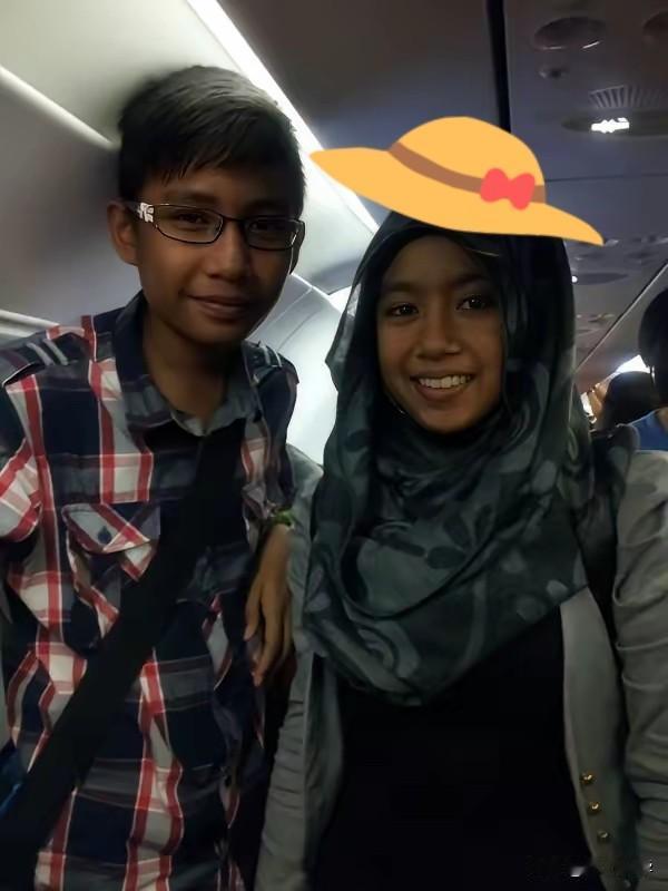 马来西亚小伙一番话震得台独分子们无地自容。他说：真得搞不懂你们台湾人，为什么这么