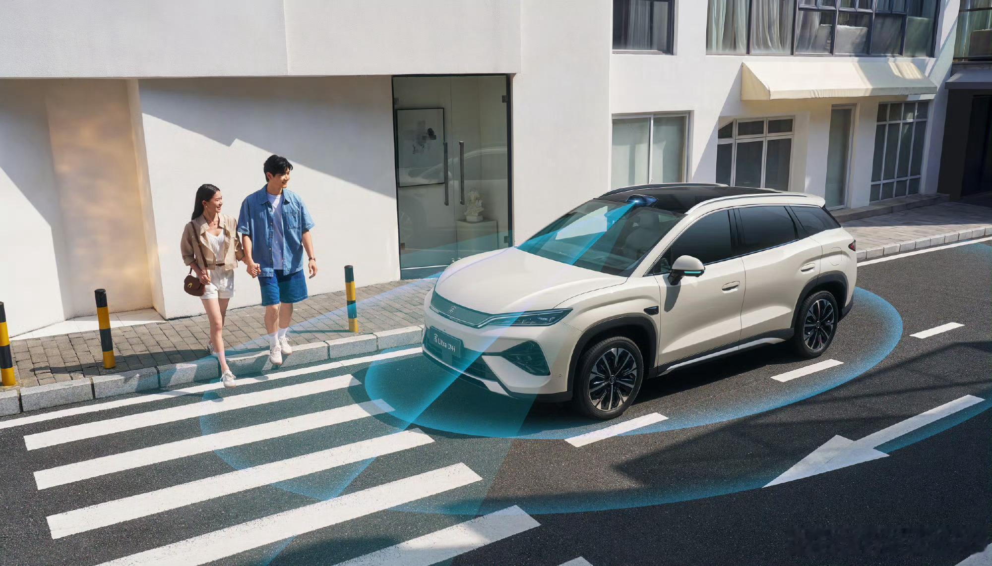 宋UltraDM‑i震撼上市12.99万起12.99万拿下一台B级插混SUV，宋