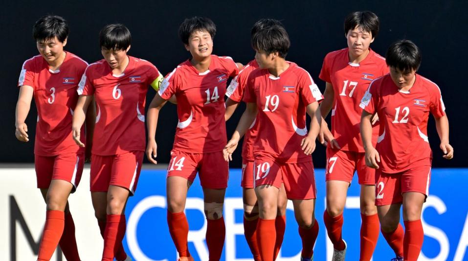 强势淘汰韩国U20女足，朝鲜U20女足晋级亚洲杯决赛
 
在北京时间4月15日晚