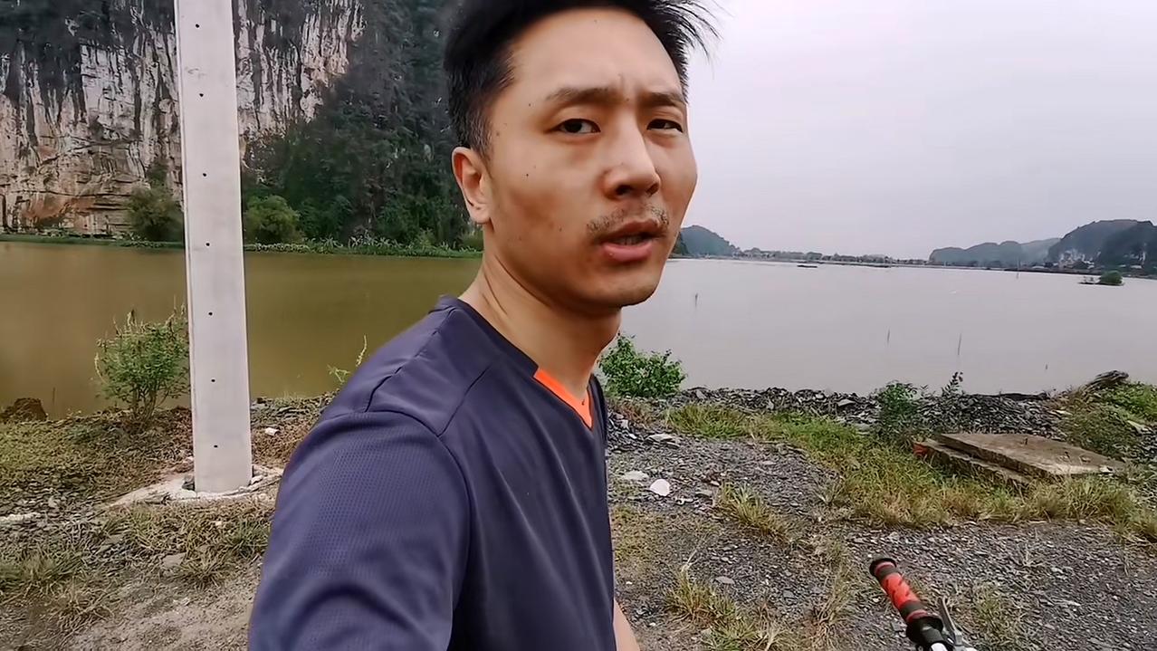 翻起刘伟元早年的视频，胖陀还真有些不习惯，生手就是生手！（刘伟元的骑行生涯二）