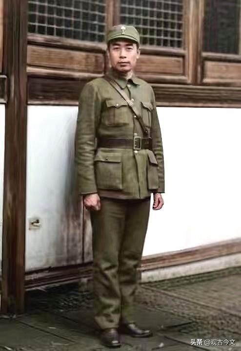 历史珍贵老照片：照片拍摄于1930年3月30日的浙江绍兴，周恩来回乡探亲期间，在