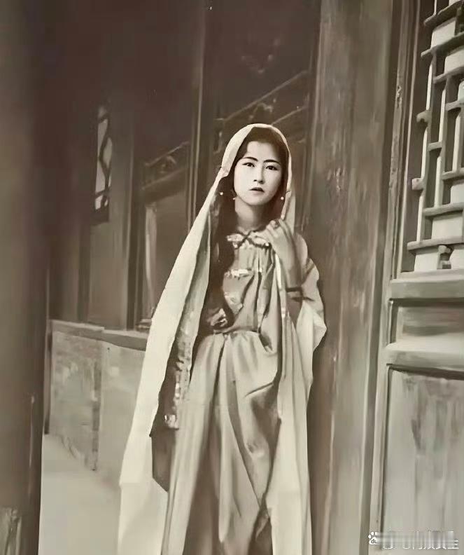 林徽因影像，摄于1924年。 ​​​