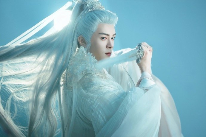 导演说曾舜晞与白九思契合度99分 临江仙导演夸曾舜晞和白九思契合度99%，他把角