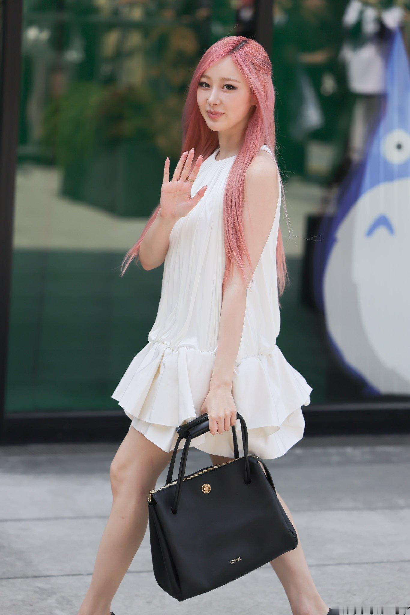 Giselle with  loewe ​​​