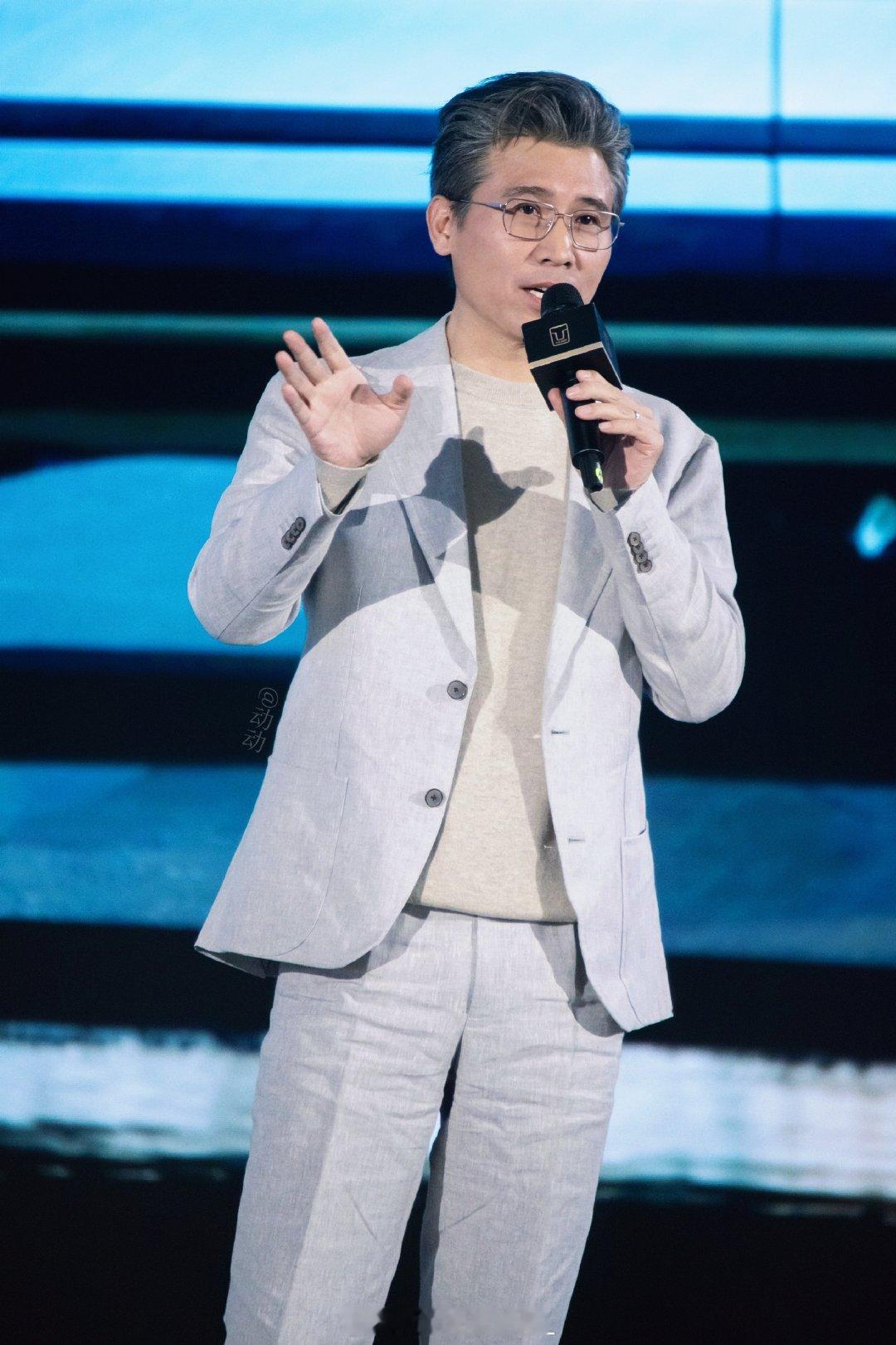 李乃文贴脸开大王勉 救命，这段我能反复看十遍！李乃文老师精准投喂八卦，贴脸开大问