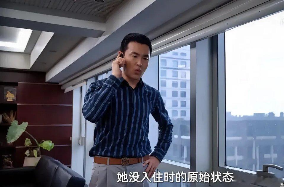 淬火年代：崔冰冰和嘉丽之间的友情，如同在狂风中摇曳的烛火，随时可能熄灭。崔冰冰本