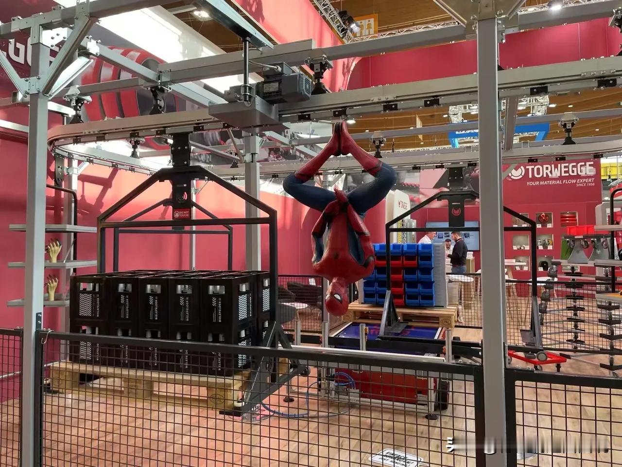 前几天，我们团队参加了Logimat2025展会，从现场反馈和交流中观察到一些值