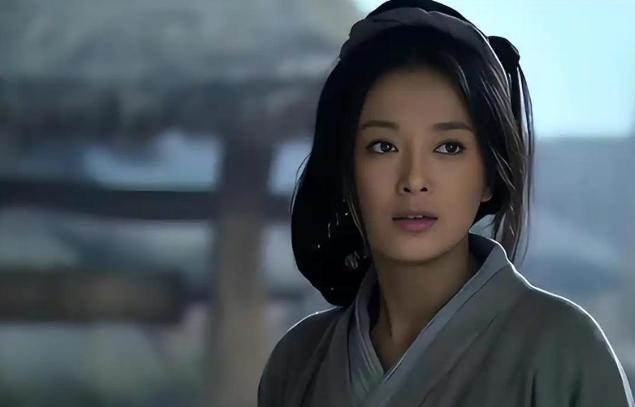 戚夫人的怨恨发言，让吕后看懂她的“野心”，难怪会对她痛下毒手！
吕后与戚夫人之间