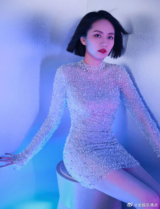 万妮达说刘惜君的舞台有自我突破歌手2026万妮达的评价温柔又中肯，刘惜君的舞台带