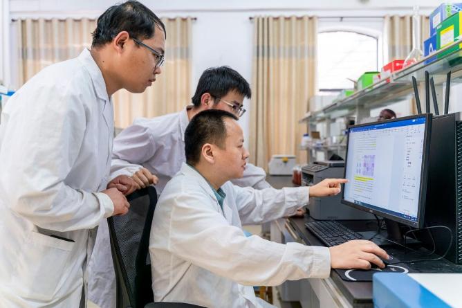 全球AI学术圈炸锅！2026年3月，AI顶会NeurIPS竟以“遵守美国制裁法律