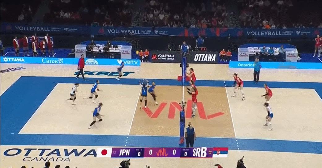 2025世界女排联赛日本女排日本队与塞尔维亚队的比赛已经开始了，大家觉得谁赢面大
