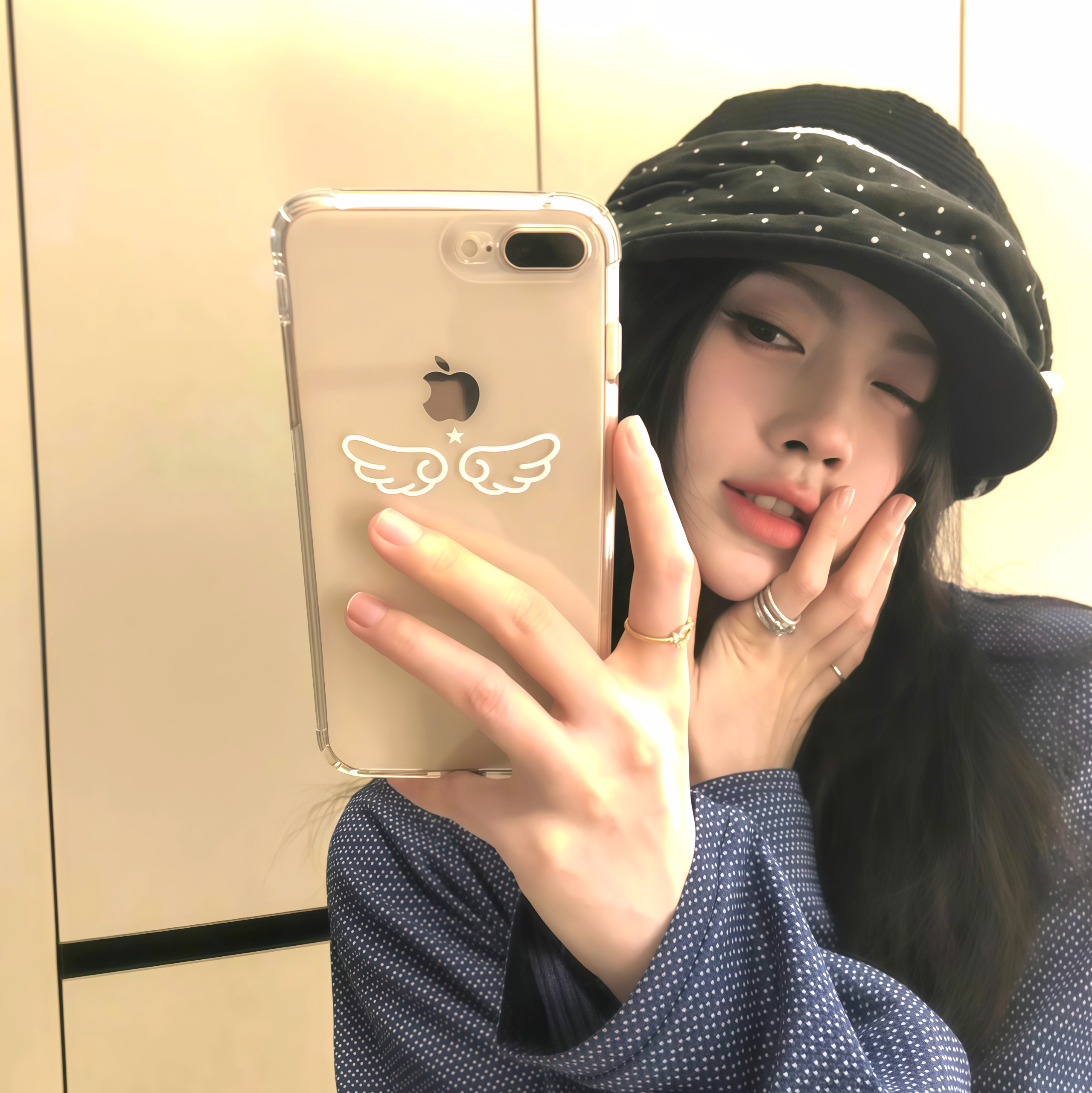 jjy鞠婧祎jjy鞠婧祎阿黛 “因为心中有梦，所以暗里有光，遥遥无期，那又怎样，