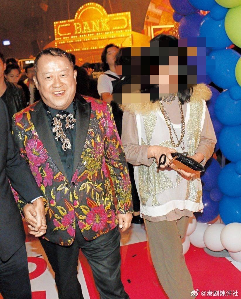 曾志伟为白家庆生，间接助长违法犯罪活动！大家都知道曾志伟八面玲珑，本人在娱乐圈具