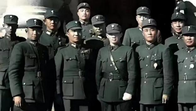 淮海战役前夕，邱清泉对七十四军军长邱维达说：“我有三个顶呱呱的军，没有二十万人，
