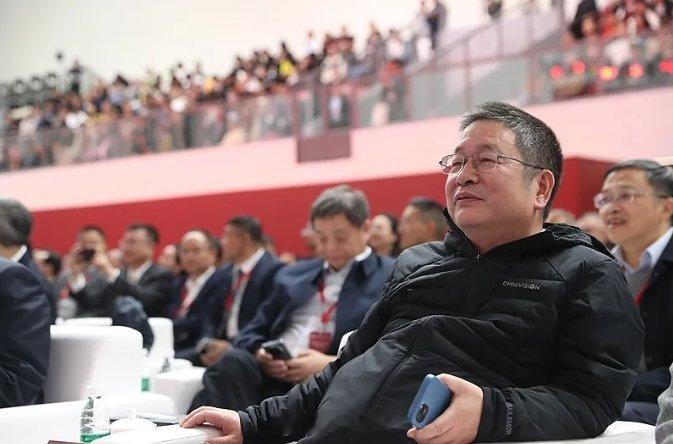 虞仁荣无偿捐赠37亿助力宁波东方理工大学 12月2日晚，豪威集团公告称，控股股东