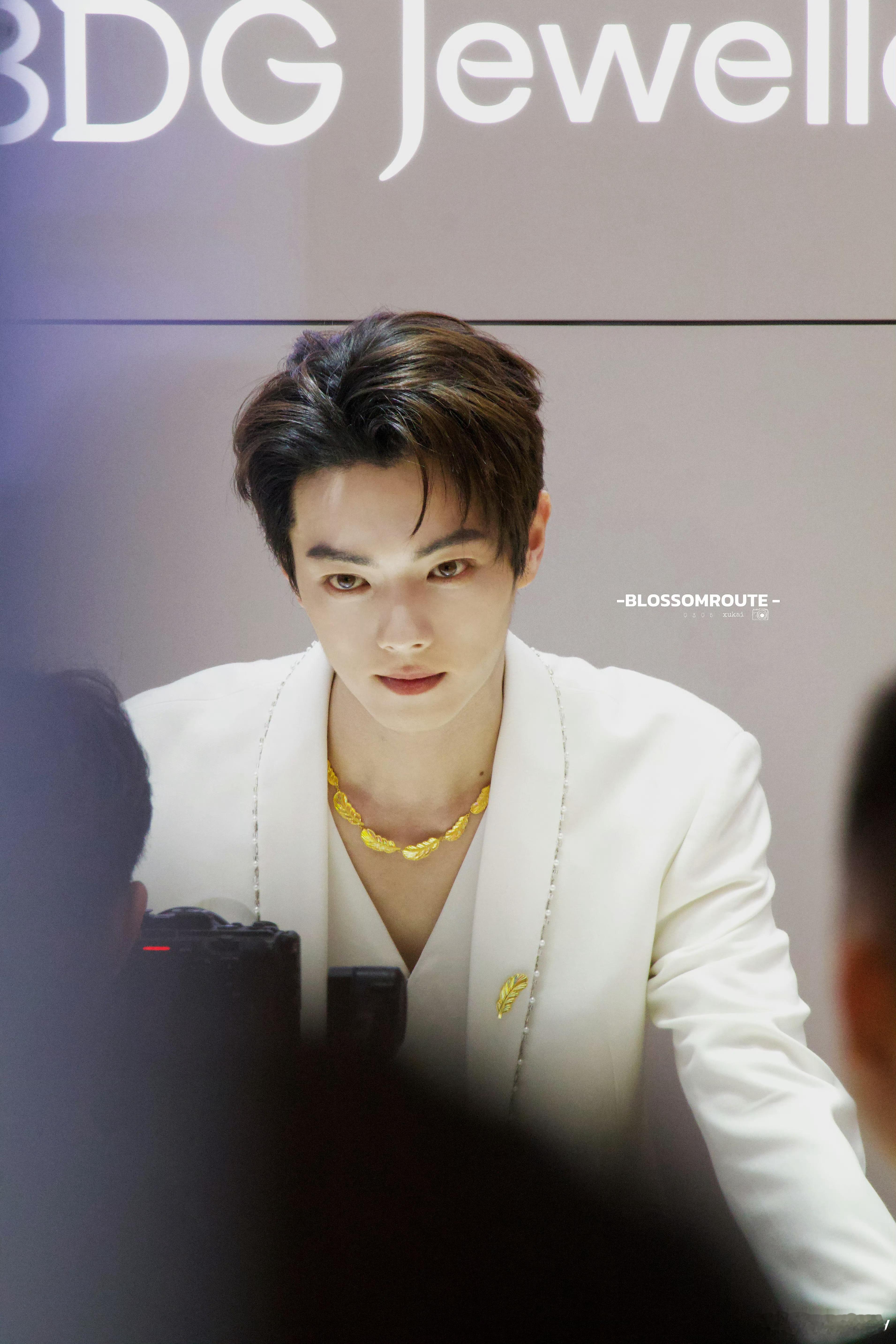 no difference 【许凯soso】 