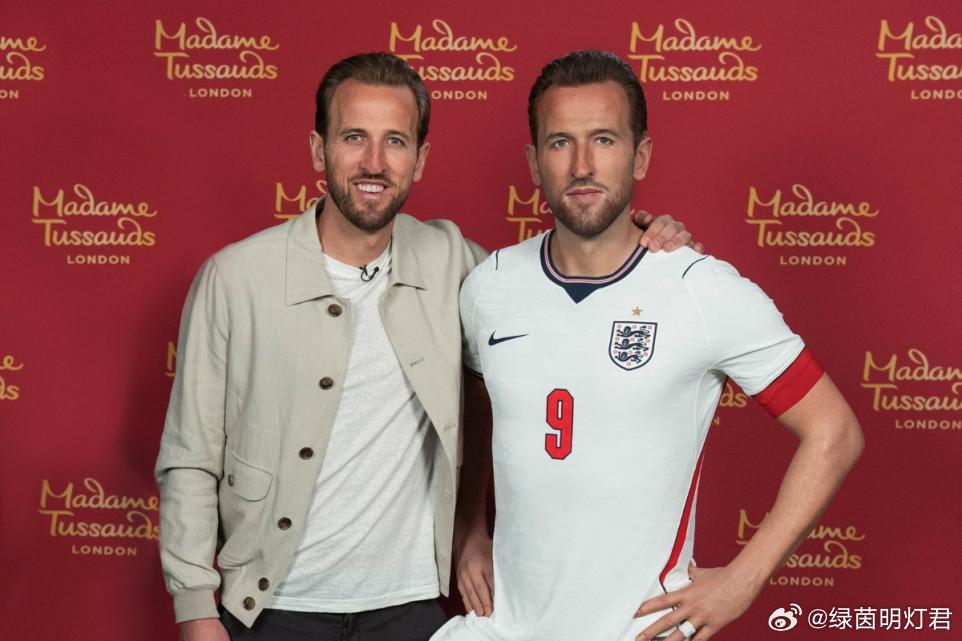 📸 Harry Kane got his own wax figure at 
