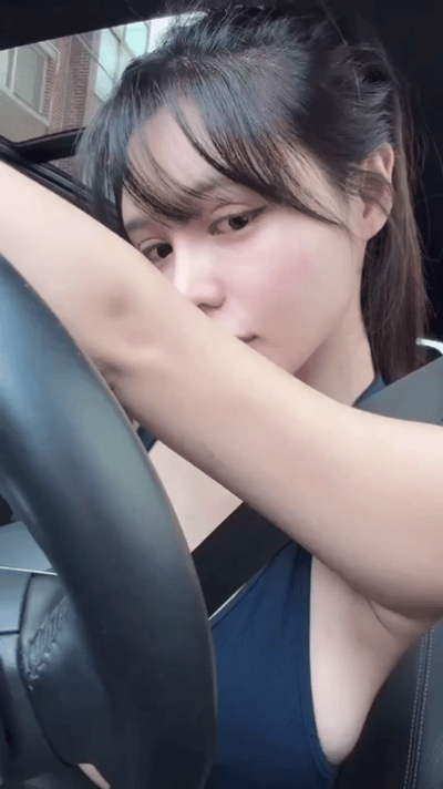 方向盘只有掌握在自己的手上才有安全感，出发 ​​​