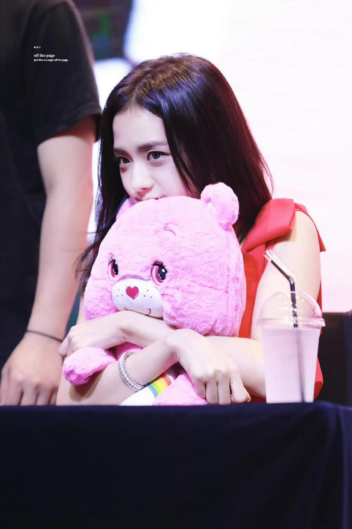 kimjisoo  💗金智秀 jzx金智秀荣获sda韩国人气奖 你没见过的智秀