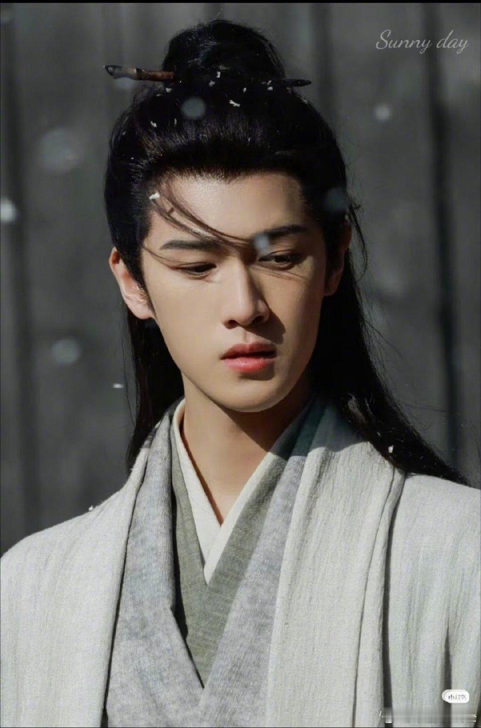 李昀锐古装也太帅了吧～ 