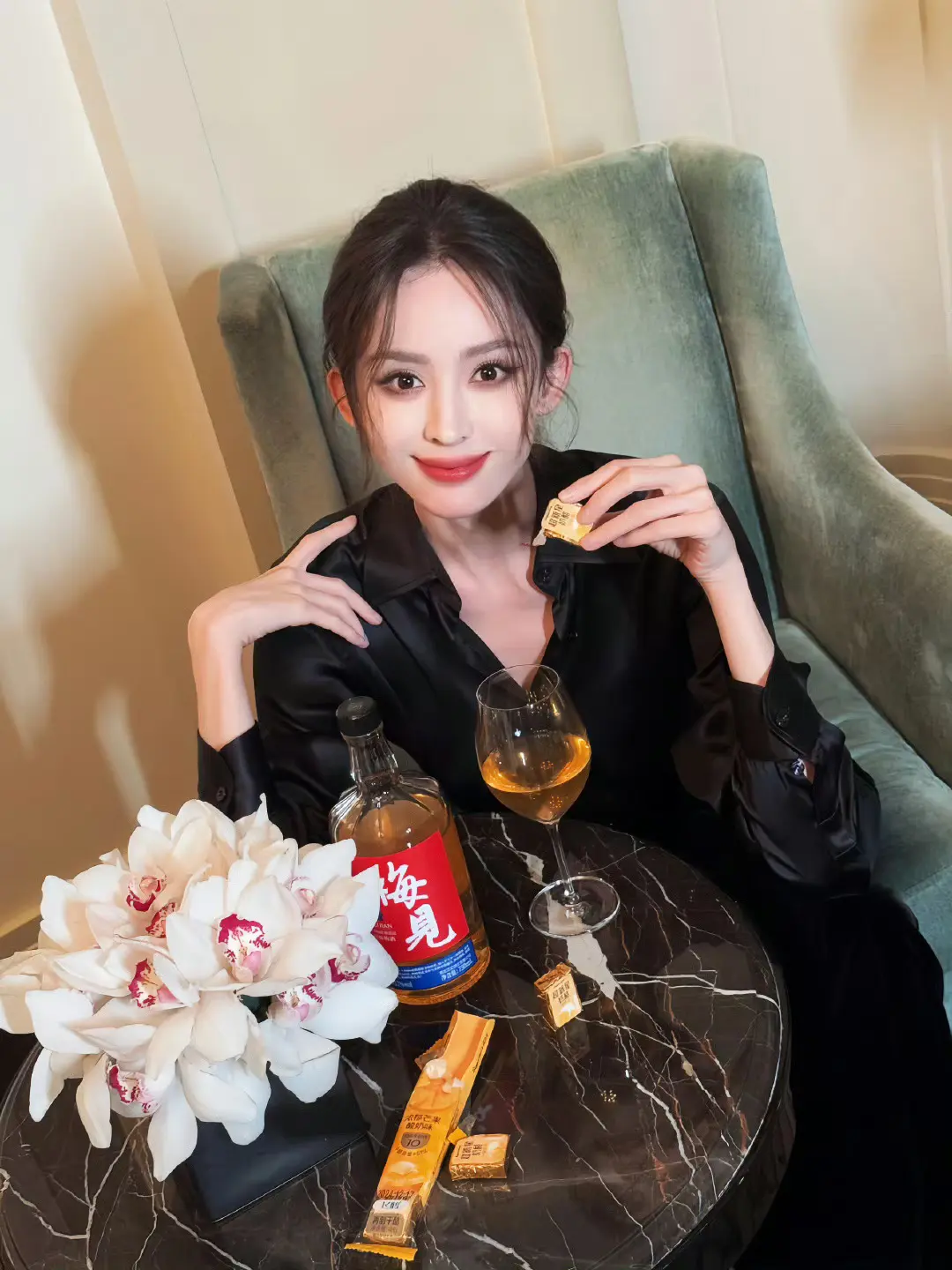 娜扎。