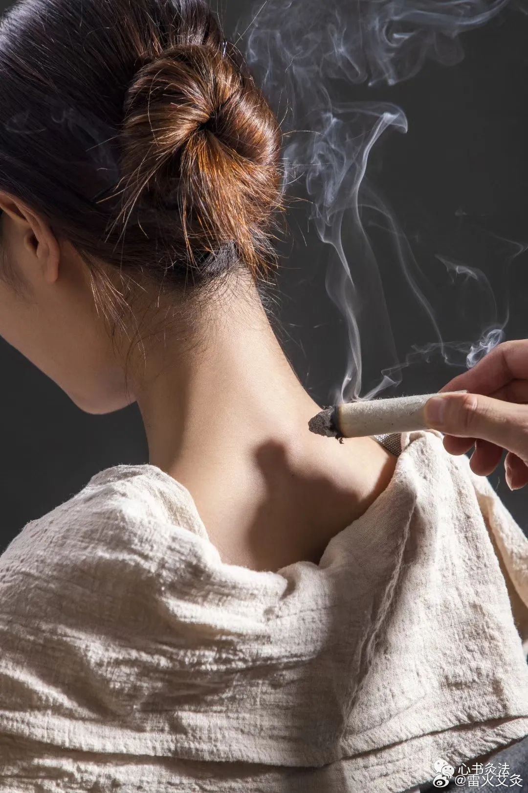  “冬至灸”是节气灸的一种，即指在冬至这一节气进行灸治。冬至是我国夏历二十四节气