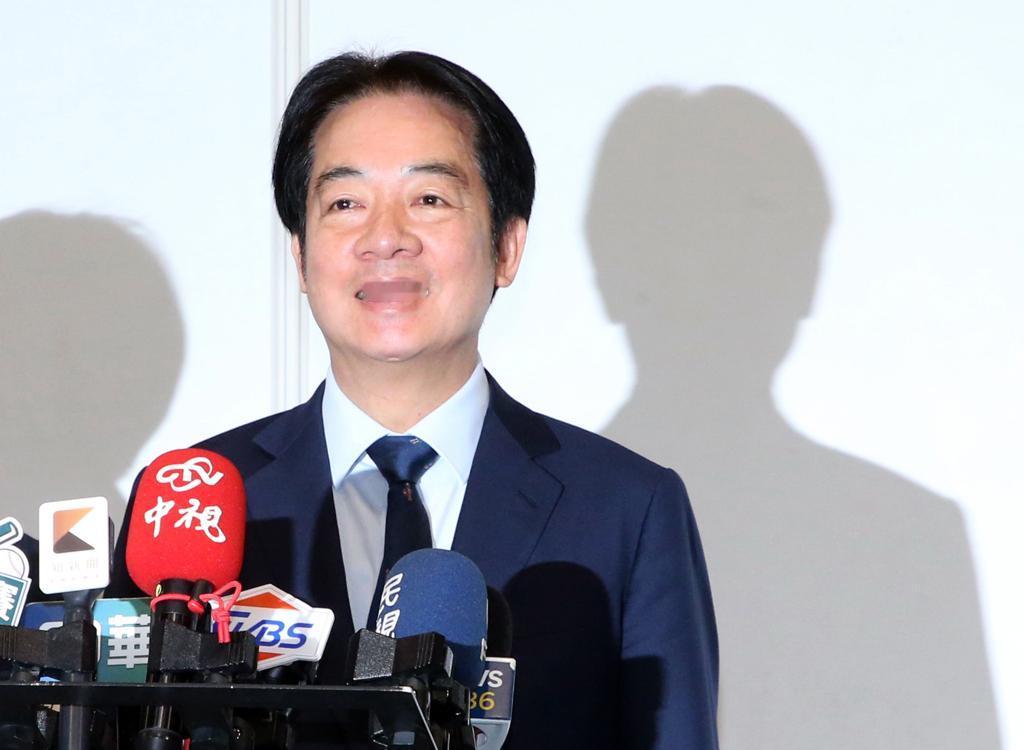 苏嘉全接任台湾海基会董事长

赖清德特别邀请并任命苏嘉全出任海峡交流基金会（海基