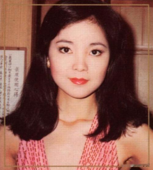 转眼间
那个在春晚上“爽约”的姑娘
离开我们已经整整31年了

一开口，就是整个