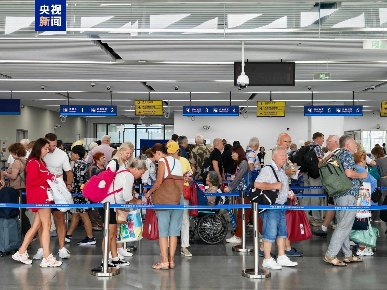 2026春运“洋逆旅”火了：老外扎堆来中国过春节，这波操作赢麻了
2026年春运