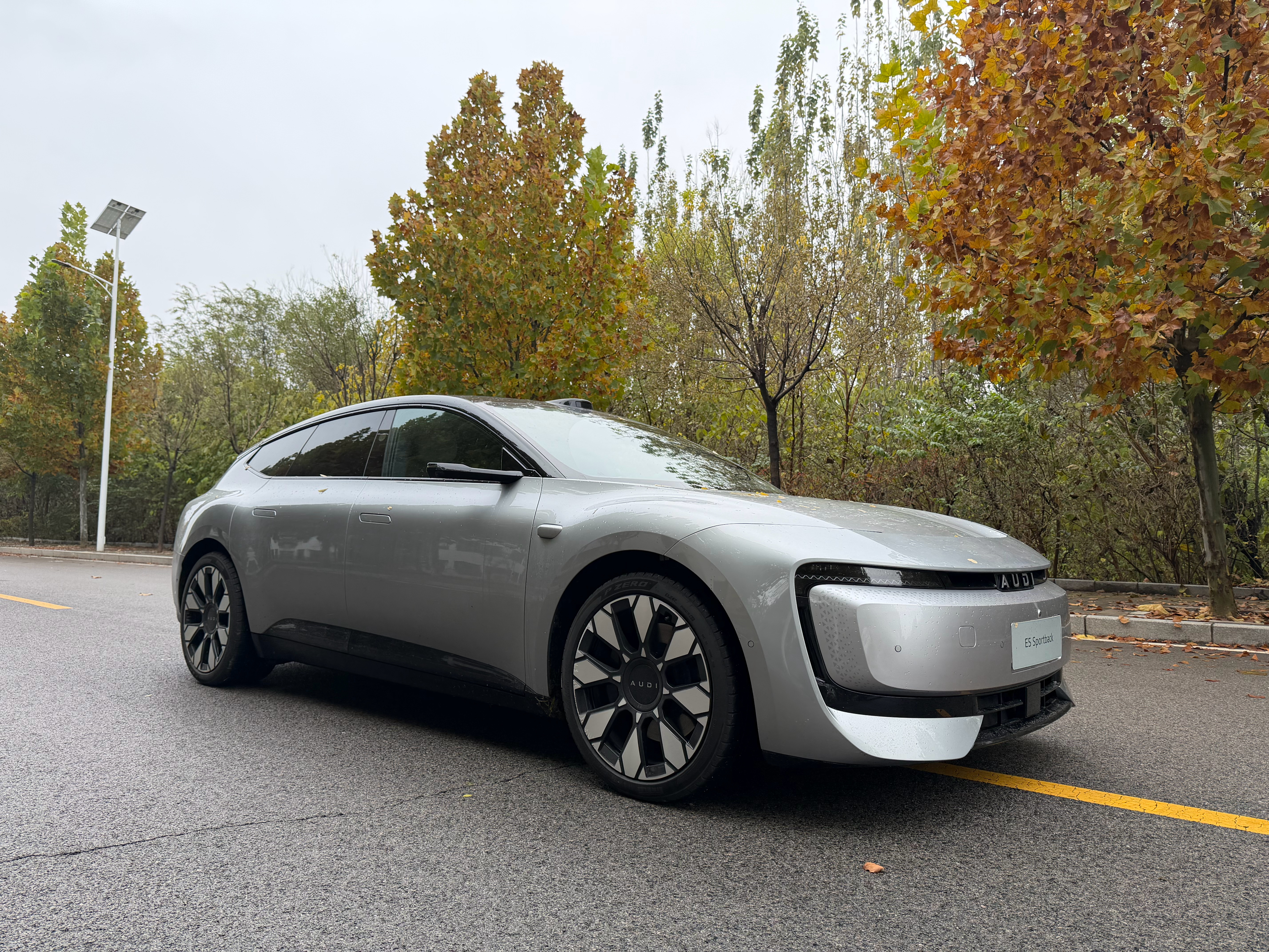 我投E5 Sportback 先锋Plus型一票，颜值高、加速够快、操控好，最主