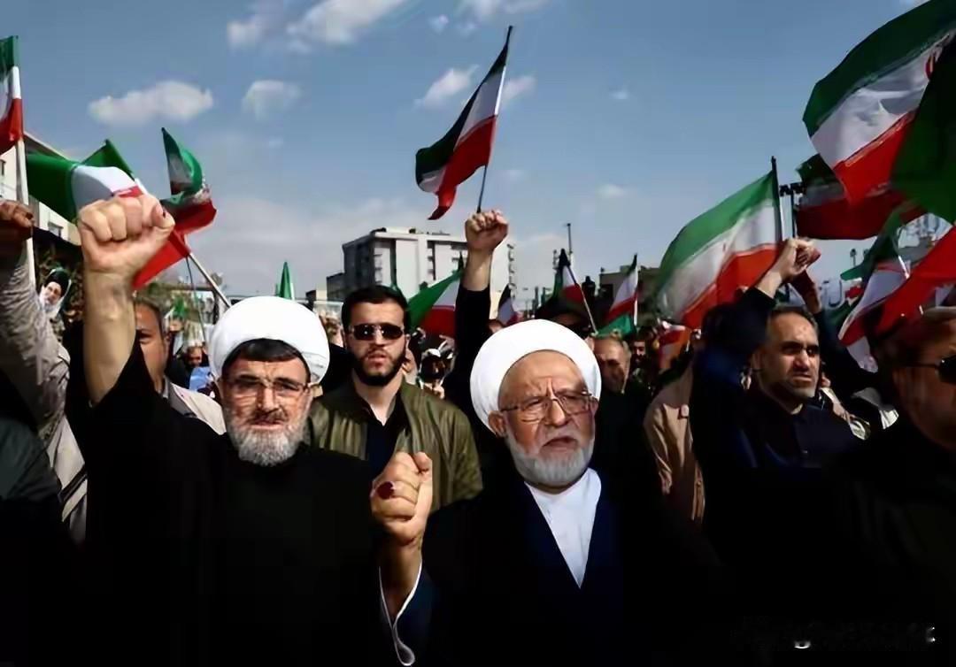 惊天骗局！美伊刚停火，以色列狂炸伊朗，这局早就布好了
 
4月8日，美伊宣布停火