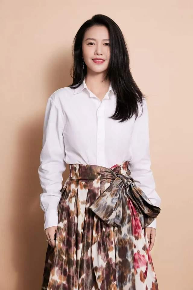 谭维维的刺，被老公的后台蹲守揉化了！这才叫治愈

谭维维从前是带刺的小霸王：父亲