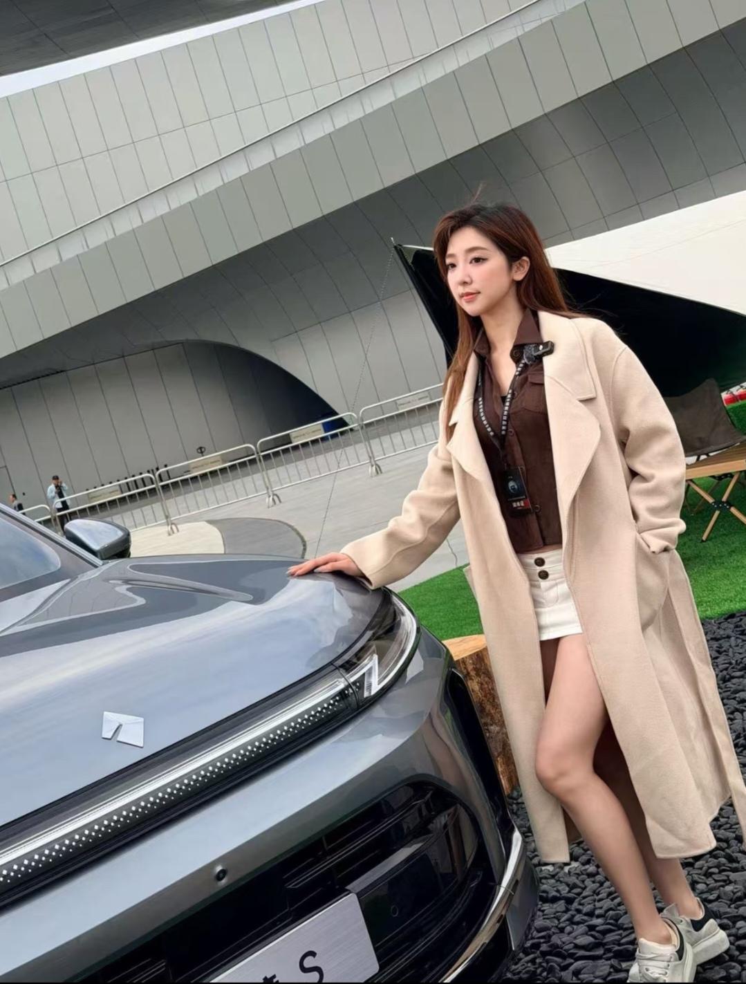 伤害性不大，侮辱性极强！试驾华为与上汽通用五菱共同打造的华境S，试驾时竟然睡着了